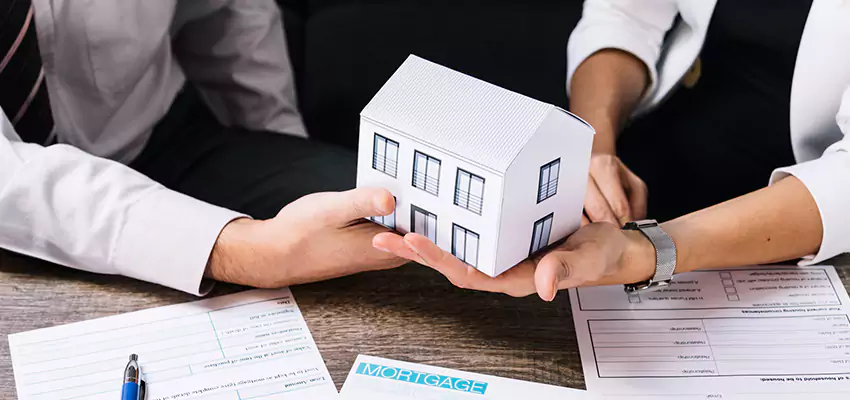 How We Determine Your Sell House for Cash Offer in Lake Ronkonkoma, New York?