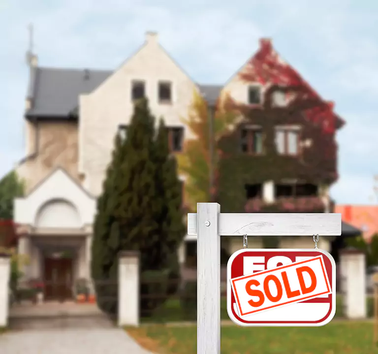 What Sets Lake Ronkonkoma Home Buyers Apart in in Lake Ronkonkoma, New York