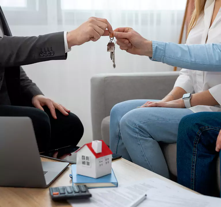 What Sets Lake Ronkonkoma Home Buyers Apart in Lake Ronkonkoma, NY?