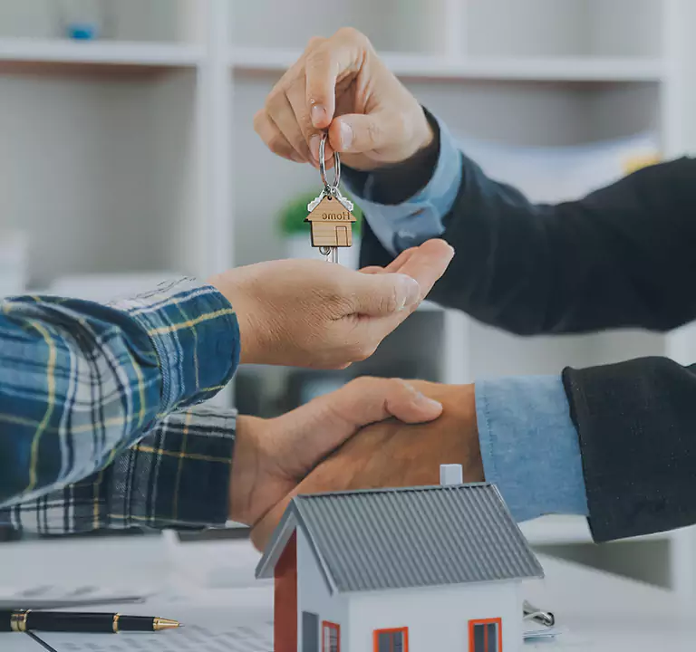 Why Choose Lake Ronkonkoma Home Buyers to Sell Inherited House in Lake Ronkonkoma, NY?